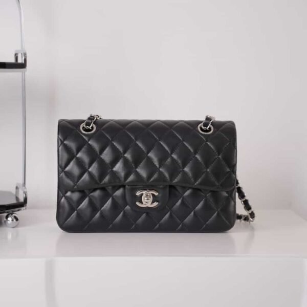 Chanel Classic Flap Small Lambskin(Black/Silver)