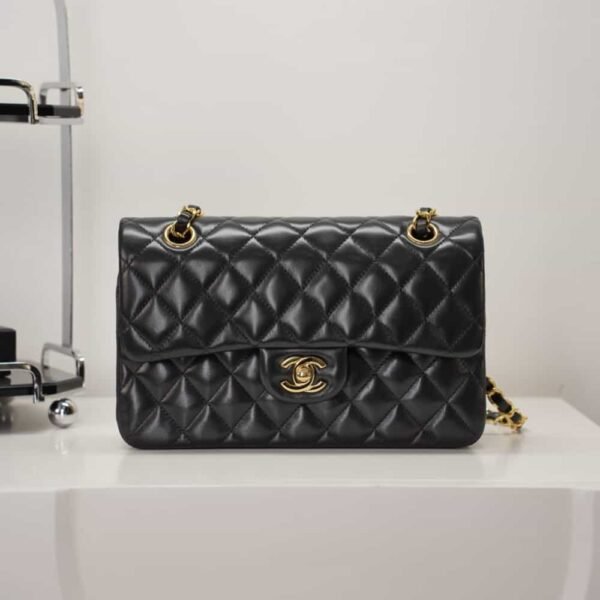 Chanel Classic Flap Small Lambskin(Black/Gold)