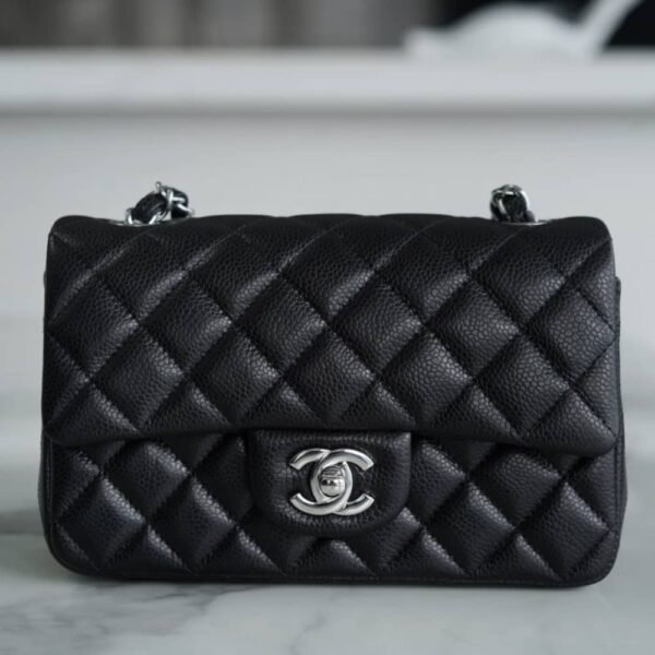 CHANEL Classic Flap Mini Quilted Calfskin(Black/Silver)