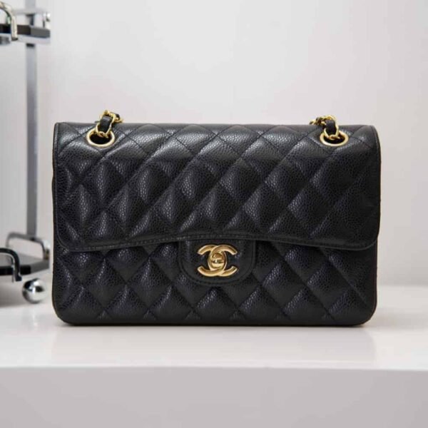 CHANEL Classic Flap Small Quilted Calfskin(Black/Gold)